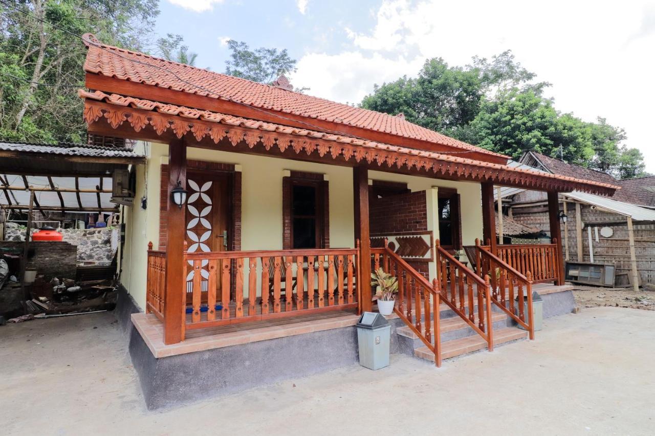 Homestay Nike Bed Kembanglimus Kültér fotó