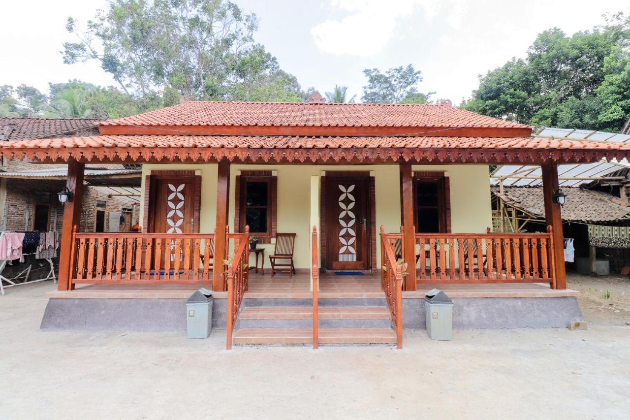 Homestay Nike Bed Kembanglimus Kültér fotó